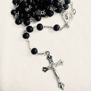 ⭐️ Black Rosary Necklace Prayer Beads with Cross NEW